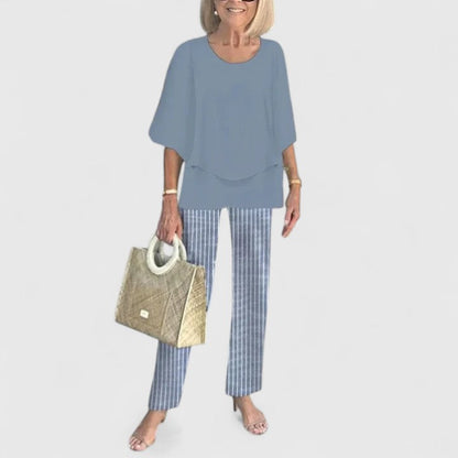 Relaxed Floral Print Blouse and Loose Fit Pants Set