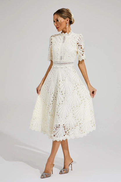 Elegant Ladies Sundress with High Neckline - VibreMode