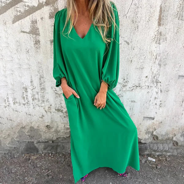 Chic Flowy Maxi Dress with Pockets