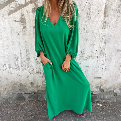 Chic Flowy Maxi Dress with Pockets