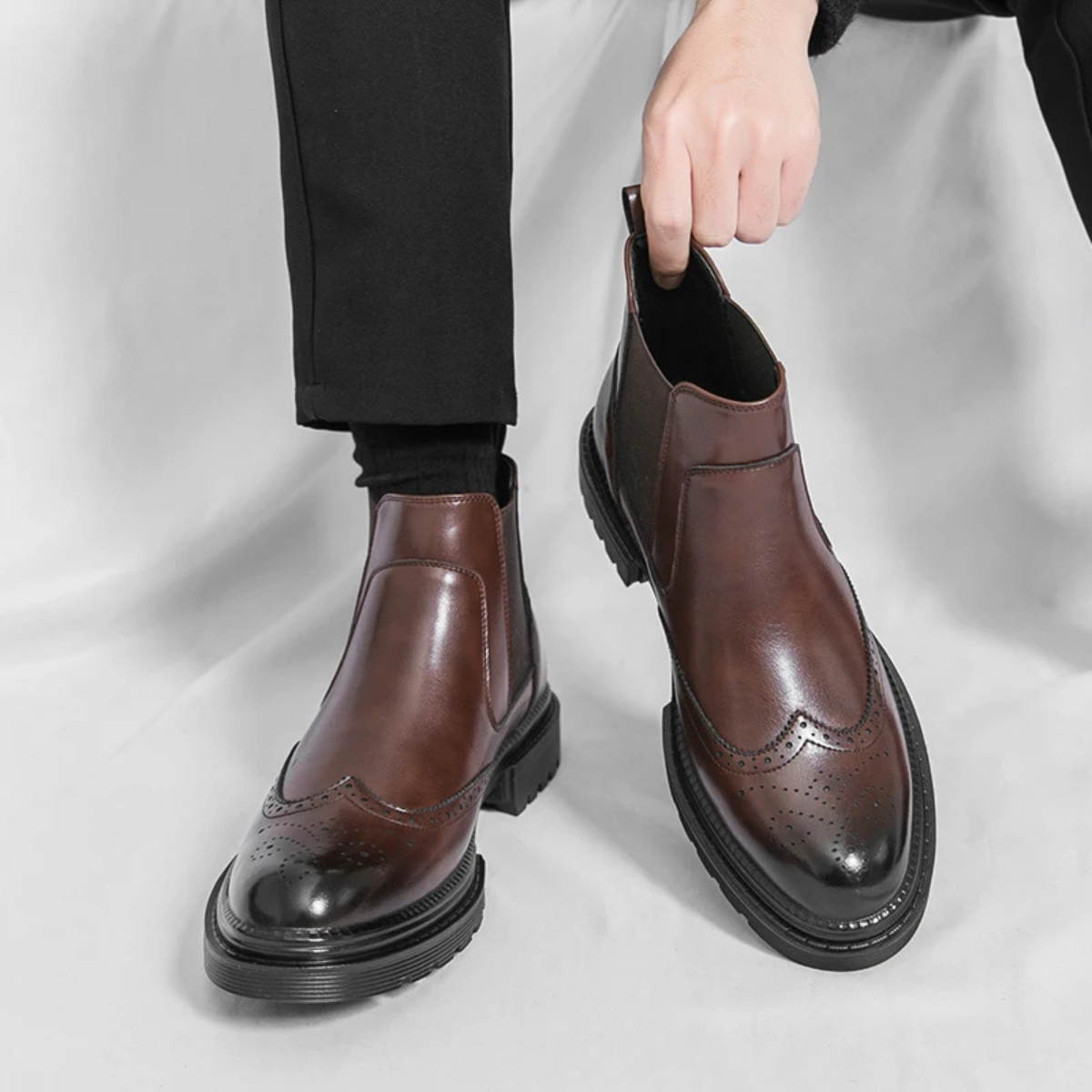 Men's Retro Chelsea Boots Anti-Slip Leather Black