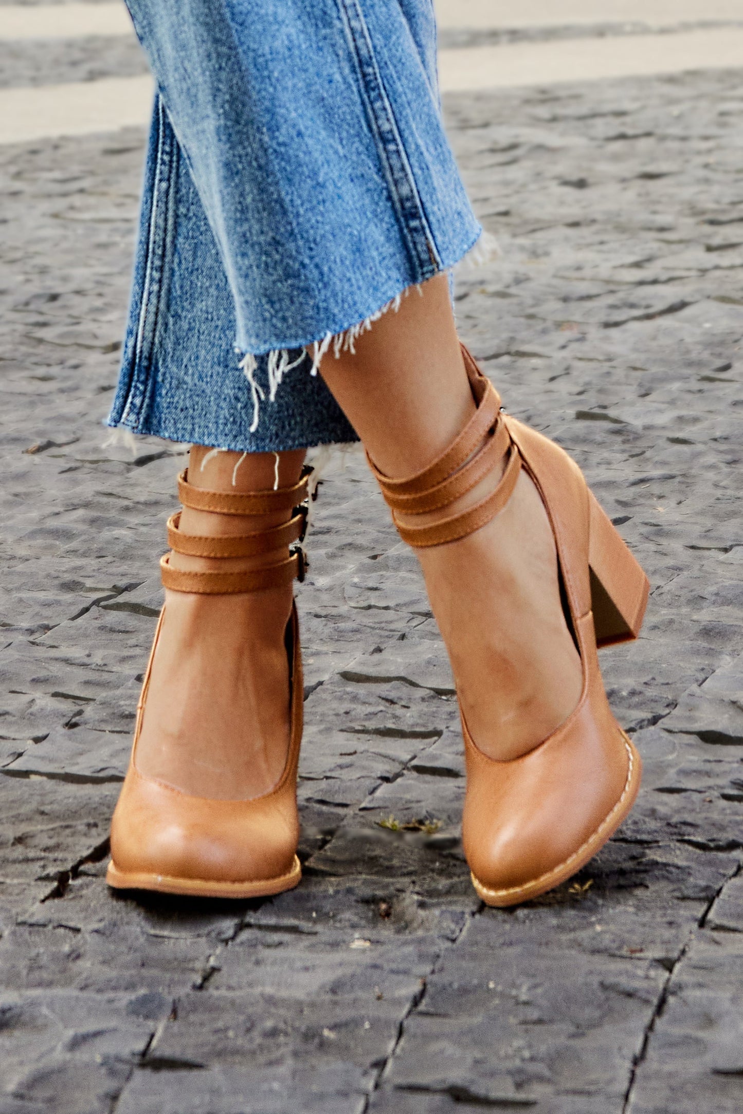 Women's Heels Adjustable Buckle Closure