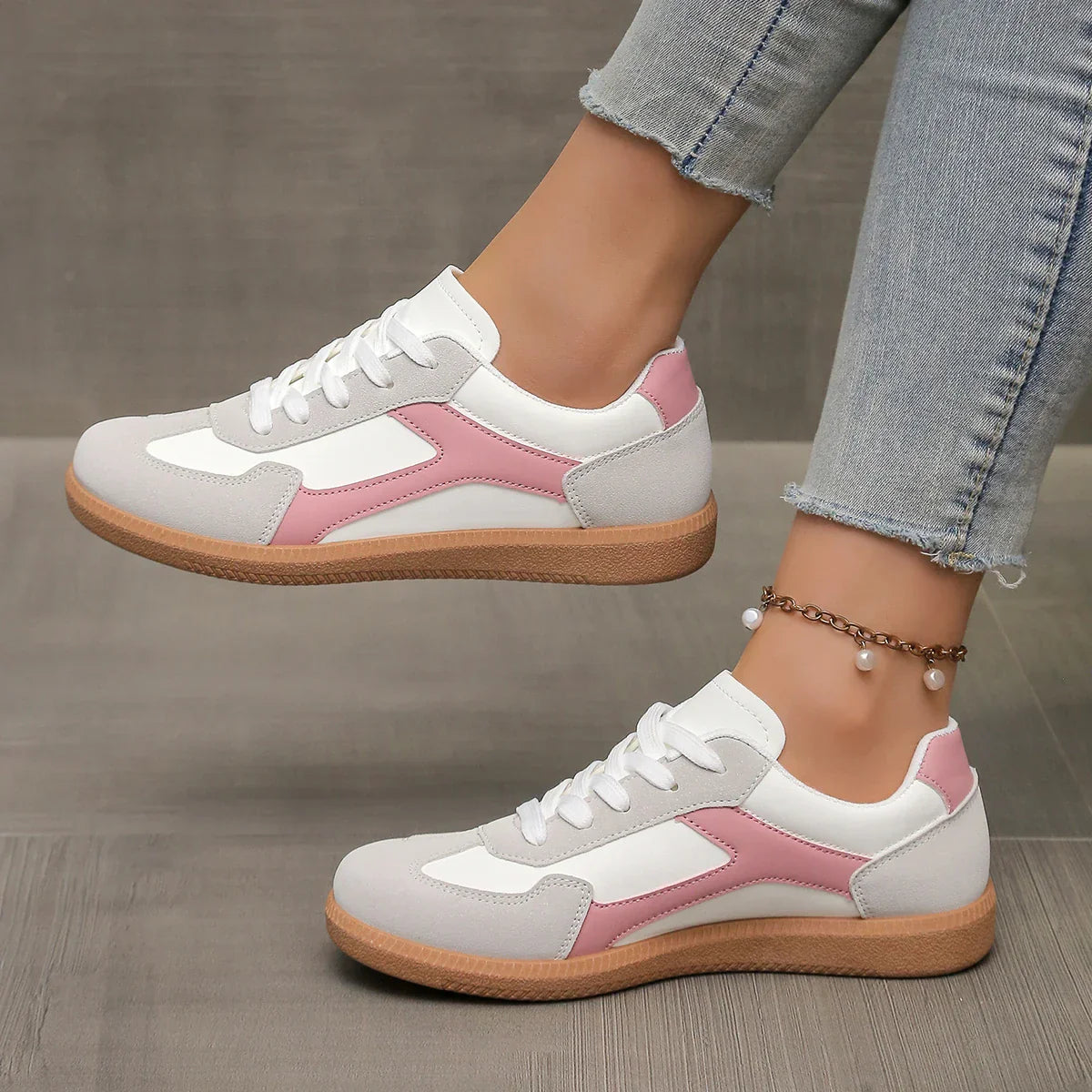 Comfy Fashion Sneakers - VibreMode