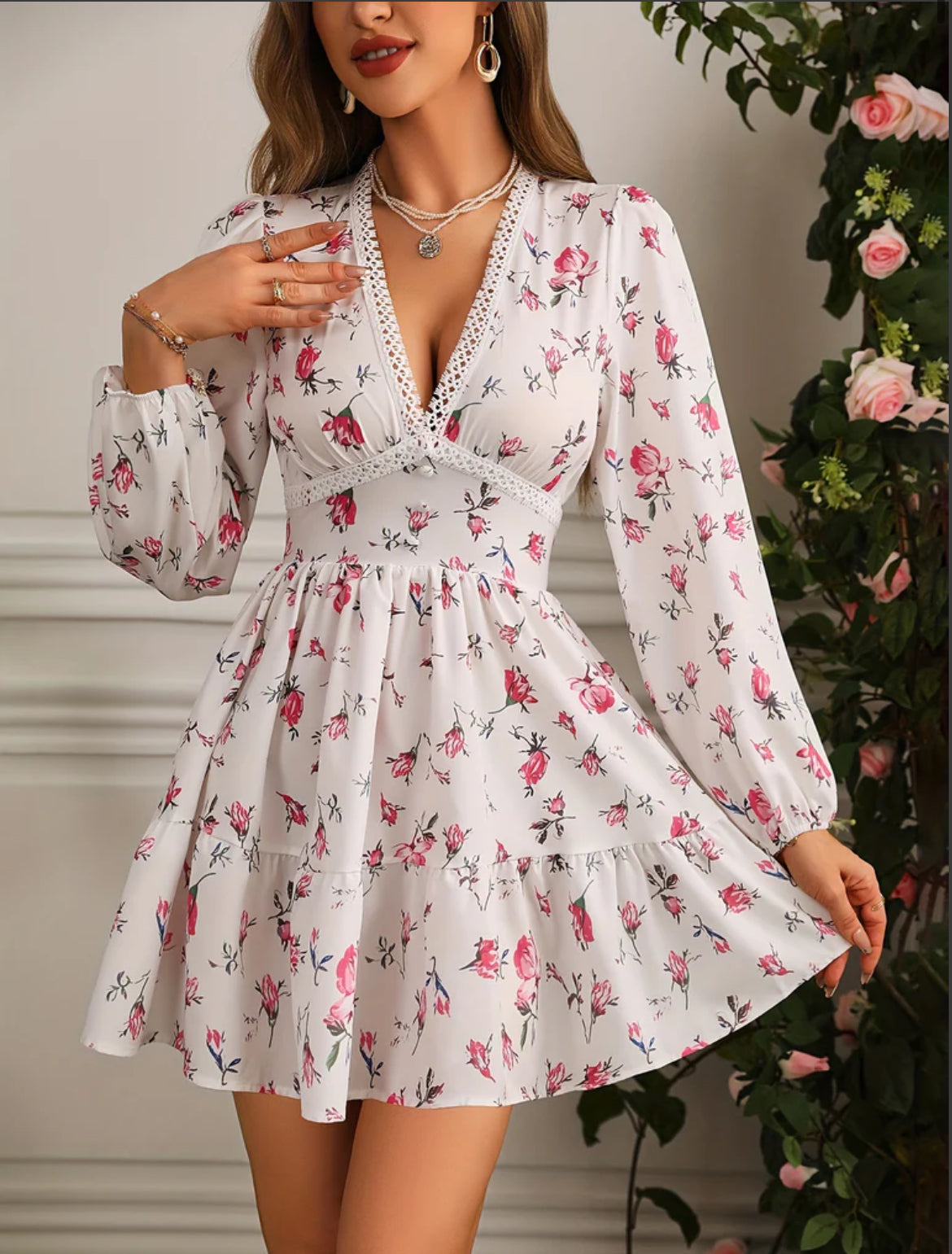 Pretty Ruffled Little Black Dress - VibreMode