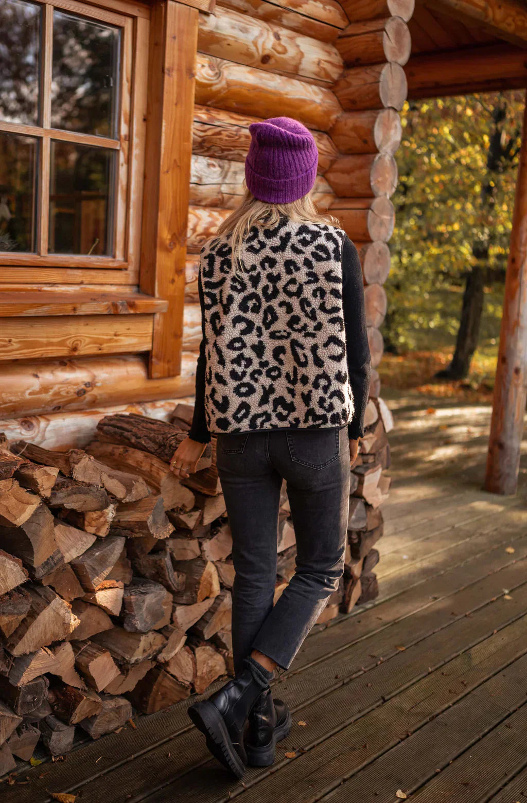 Women's Leopard Print Knit Vest Button Front Sleeveless