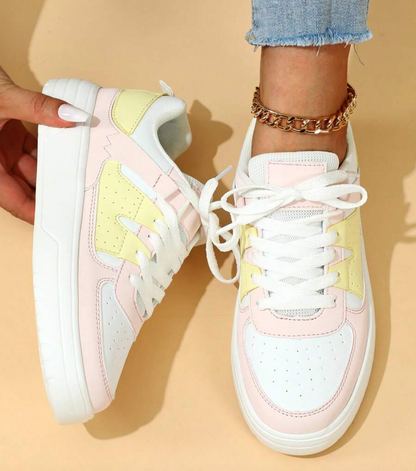 Women's Comfort Sneakers Sporty Everyday Wear - VibreMode