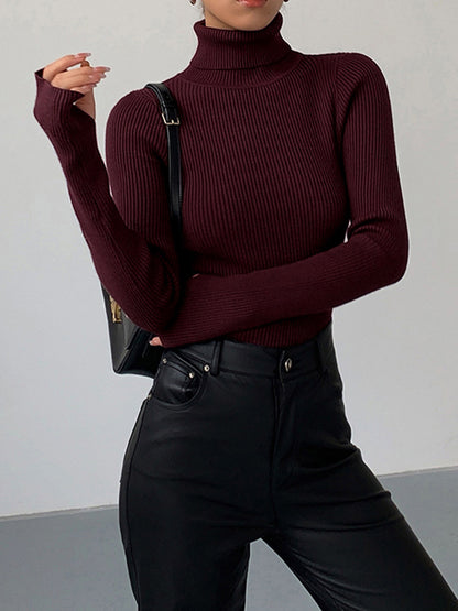 Soft Women's Lightweight Long Sleeve Turtleneck Top - VibreMode
