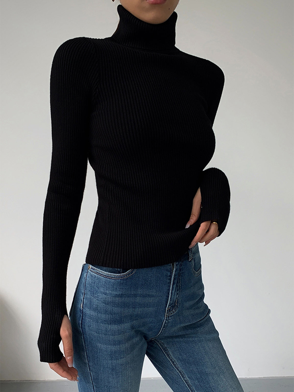 Classic Fit Women's Simple Turtleneck Top