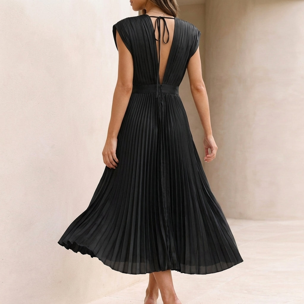 Women's Pleated Maxi Dress V-Neck Waist Defined
