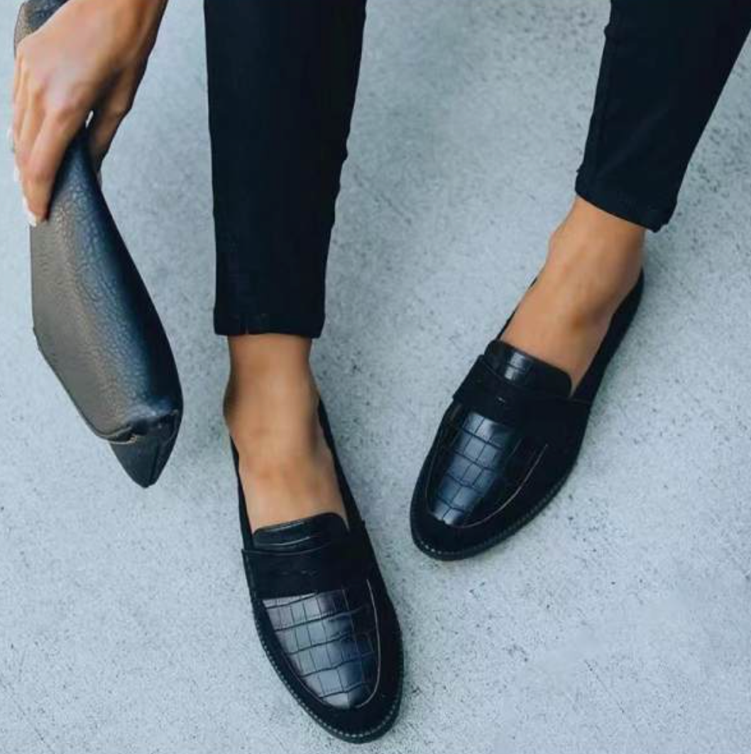 Stylish Croc Embossed Loafers for Women - VibreMode