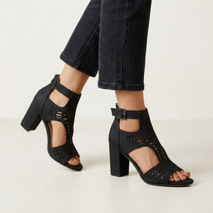 Women's Block Heel Cut-Out Sandal - VibreMode