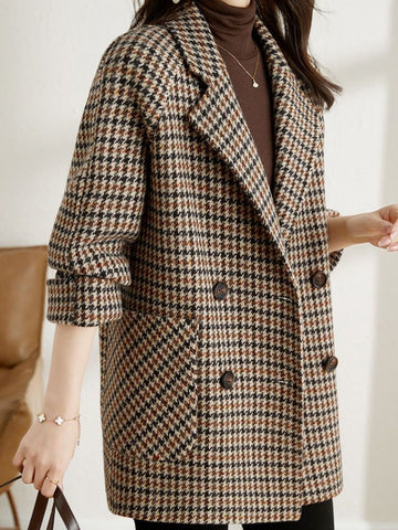 Classic Ladies Plaid Coat with Fleece Lining