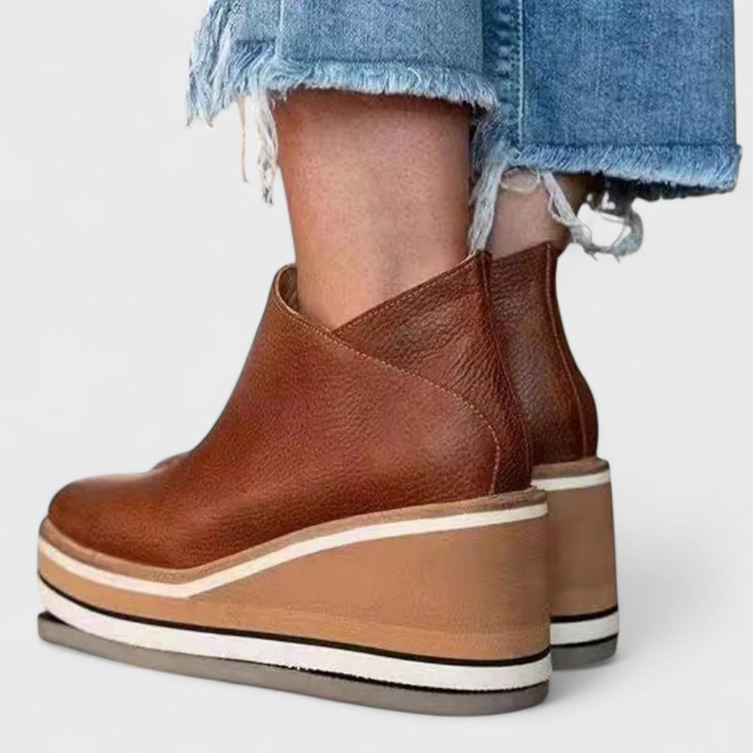 Women's Waterproof Shoes Elegant Design