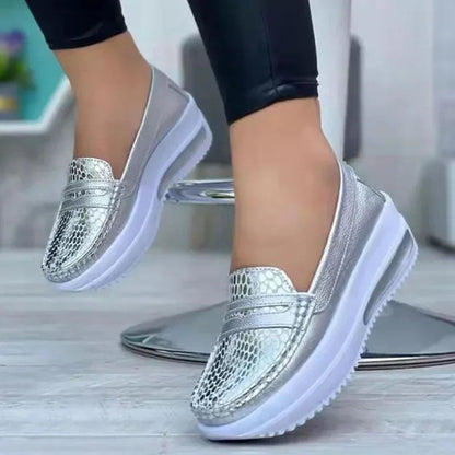 Women's Slip-On Casual Shoes Breathable Comfortable - VibreMode