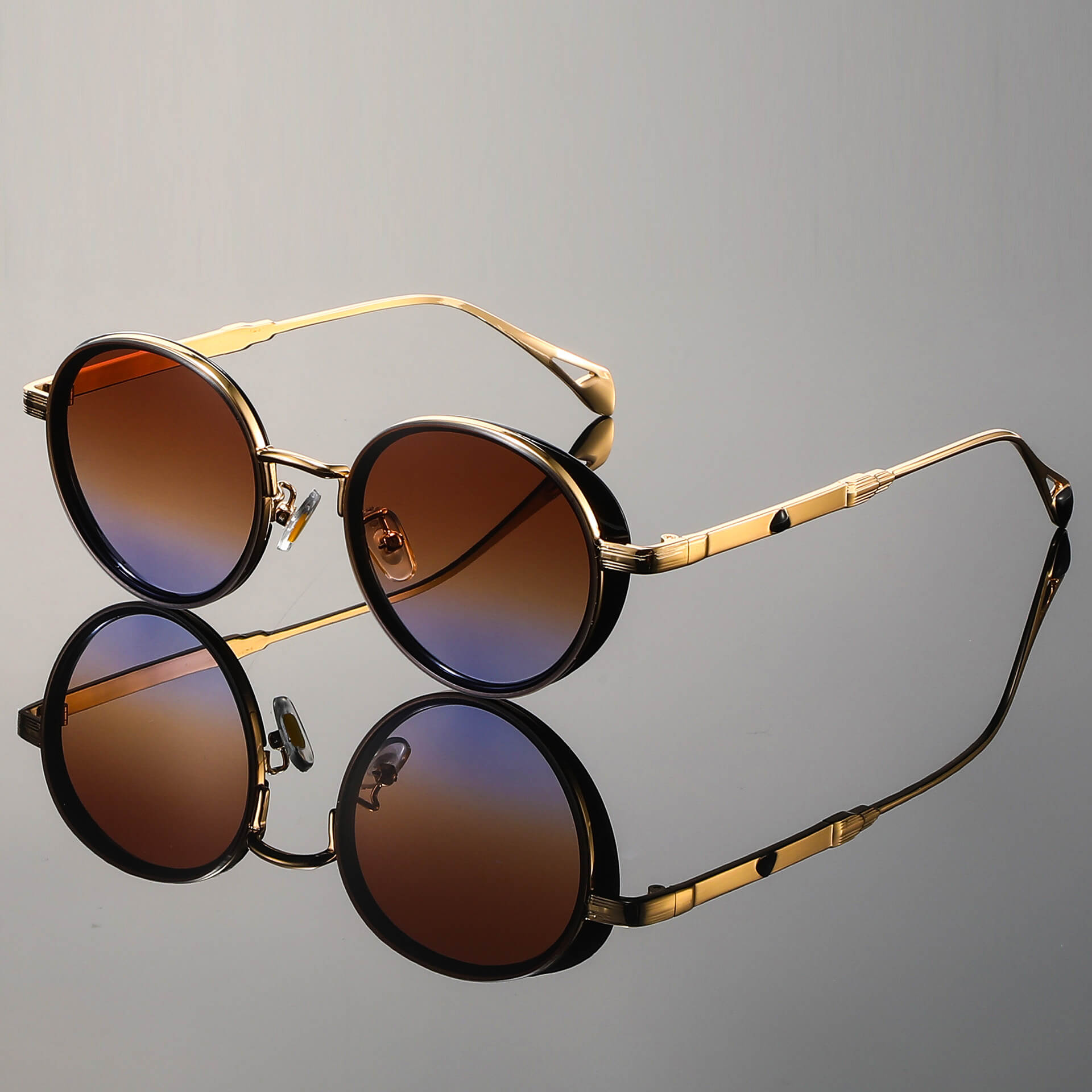 Classic Circular Vintage Sunglasses - VibreMode
