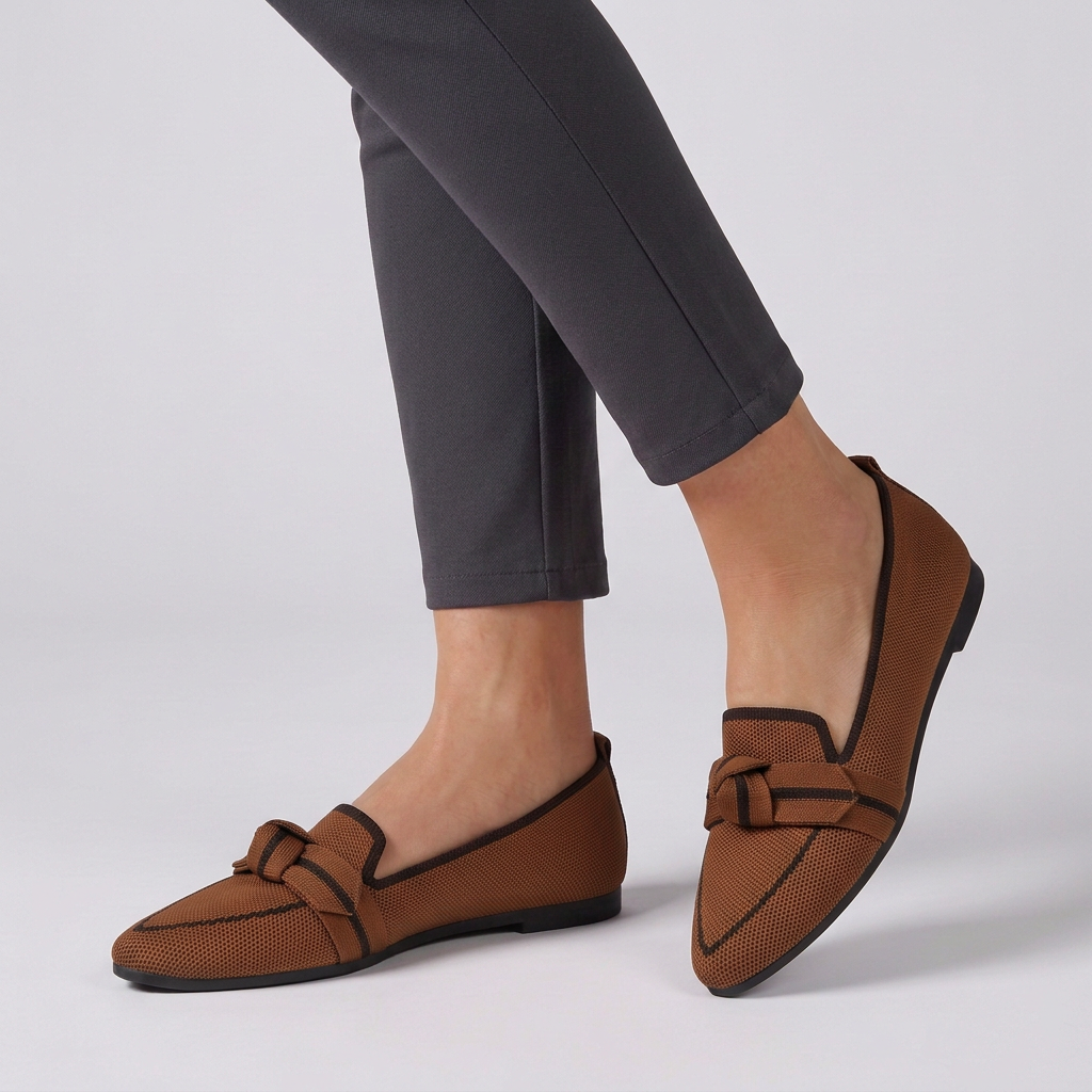 Pointed Toe Leather Loafers Horsebit Detail Brown
