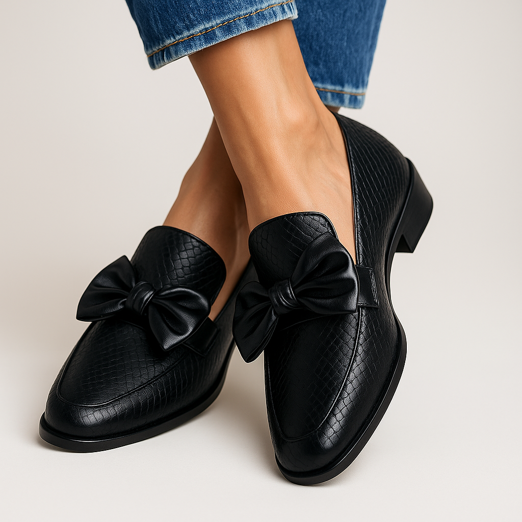 Women's Flat Loafers Slip-On Leather Bow Detail - VibreMode