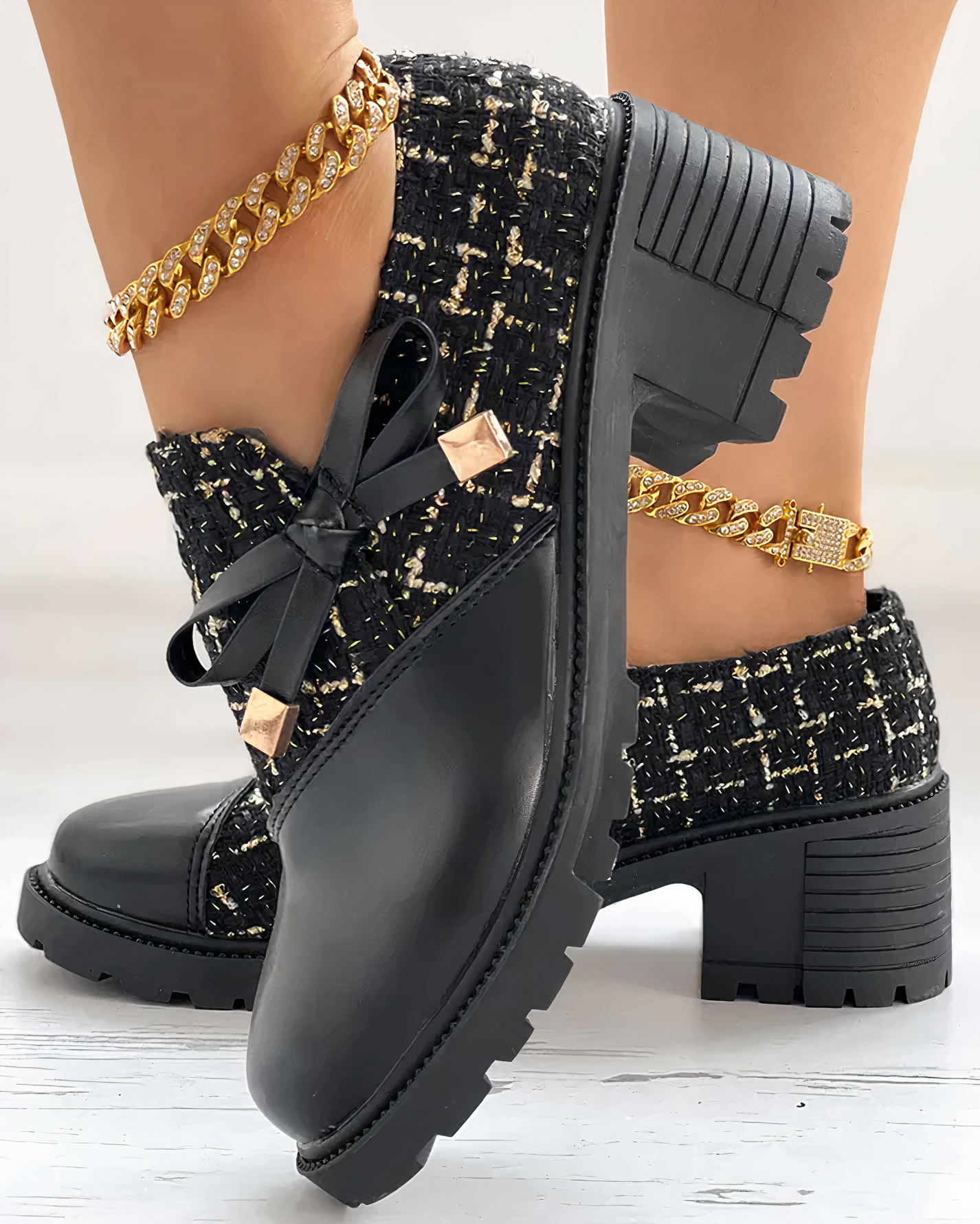Women's Closed Toe Chunky Heel Shoes Comfortable - VibreMode