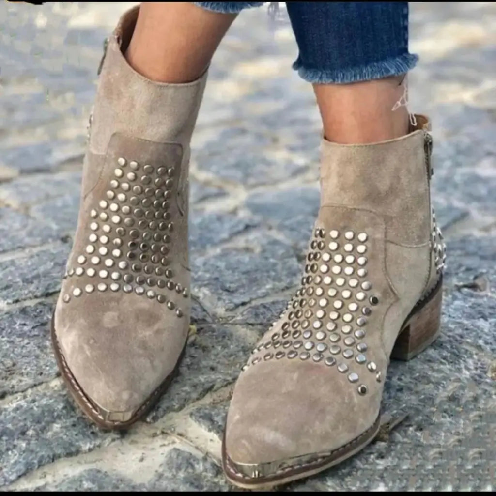 Women's Pointed Toe Stud Boots