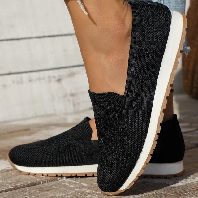 Classic Daily Walking Shoes