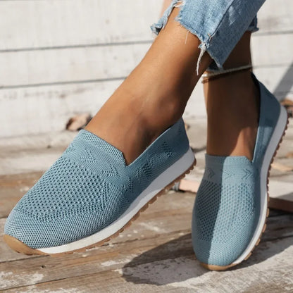Classic Daily Walking Shoes