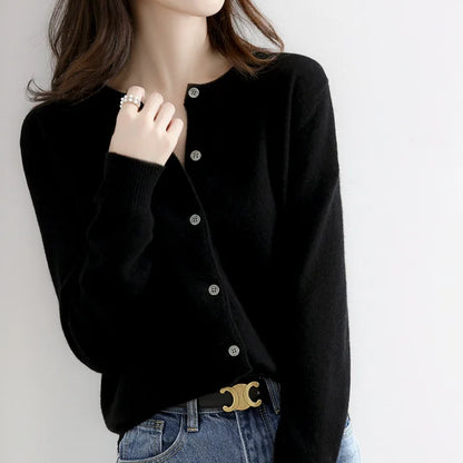 Women's Soft Button Cardigan - VibreMode