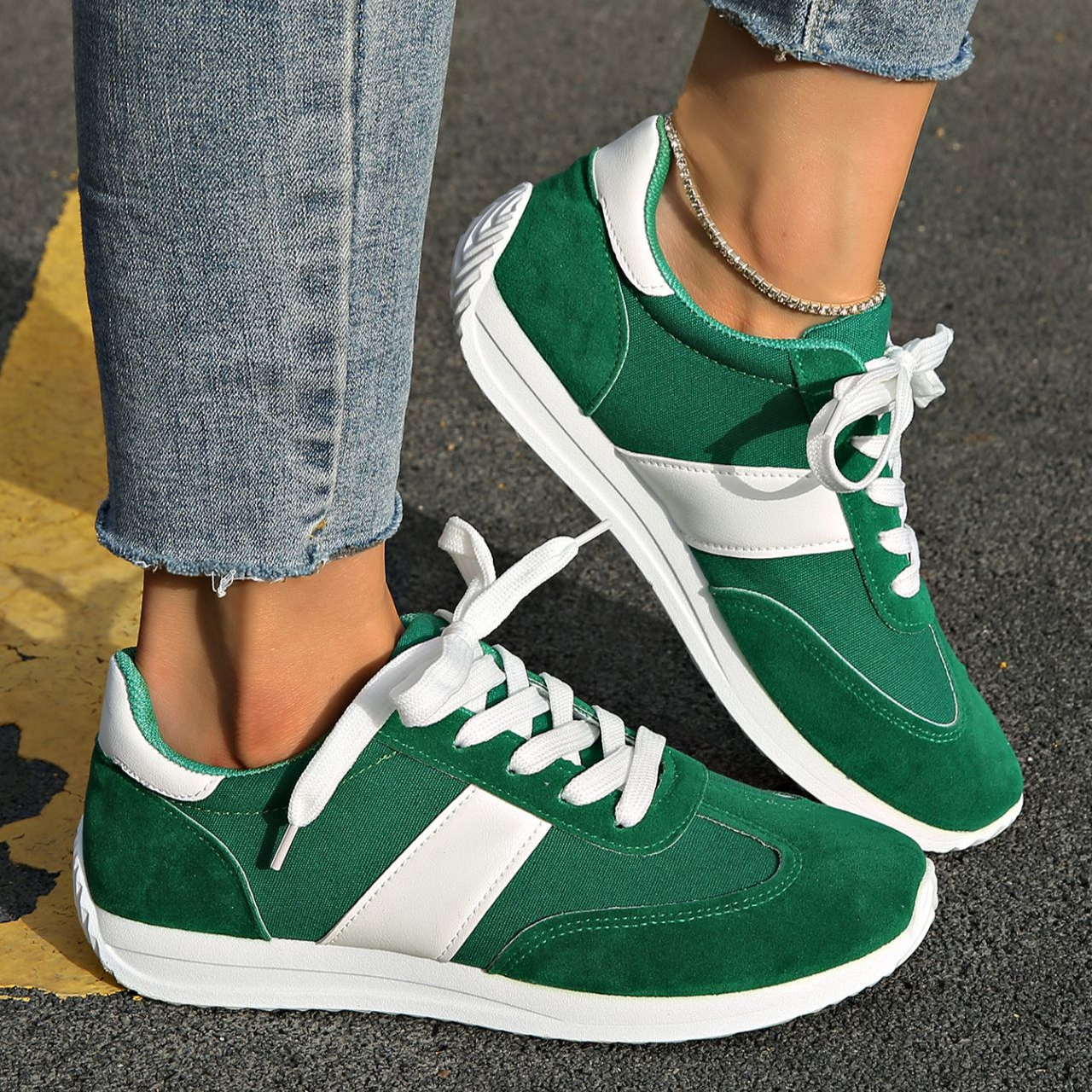 Women's Mesh Supportive Sneakers
