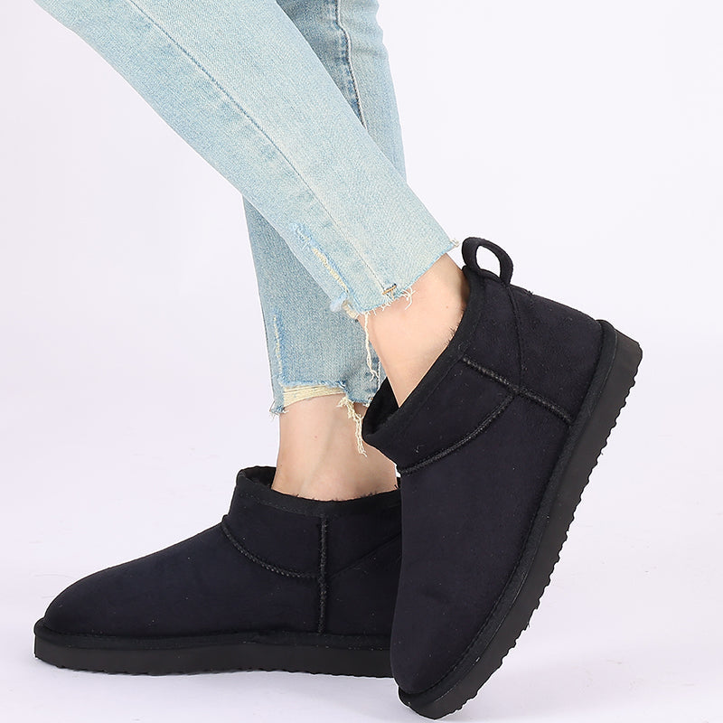 Cozy Plush Winter Boots