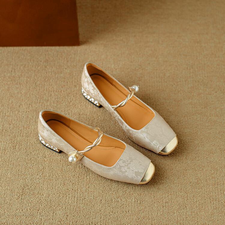 Classic High Heel Pumps