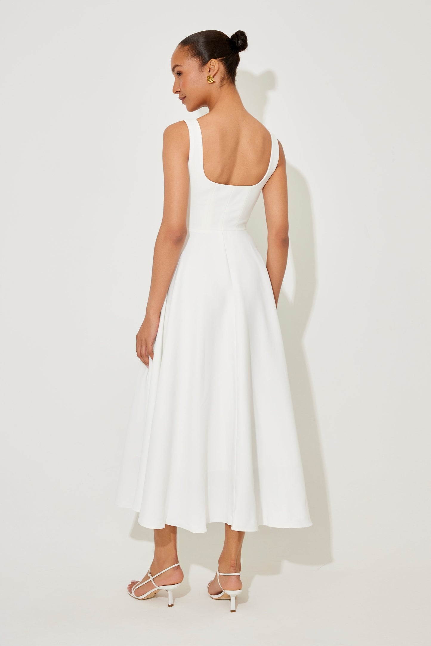 Elegant Casual Midi Dress