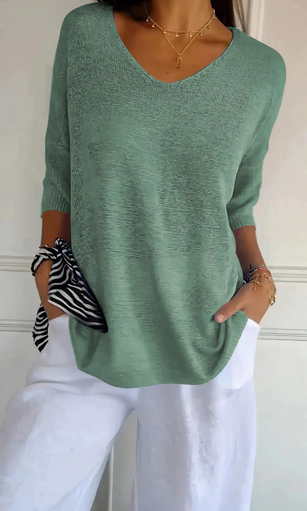 Women's V-Neck Knitted