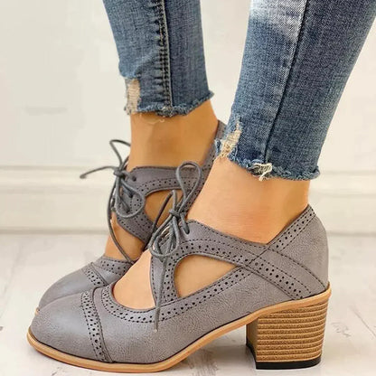 Chic Women's Summer Ankle Strap Heels - VibreMode
