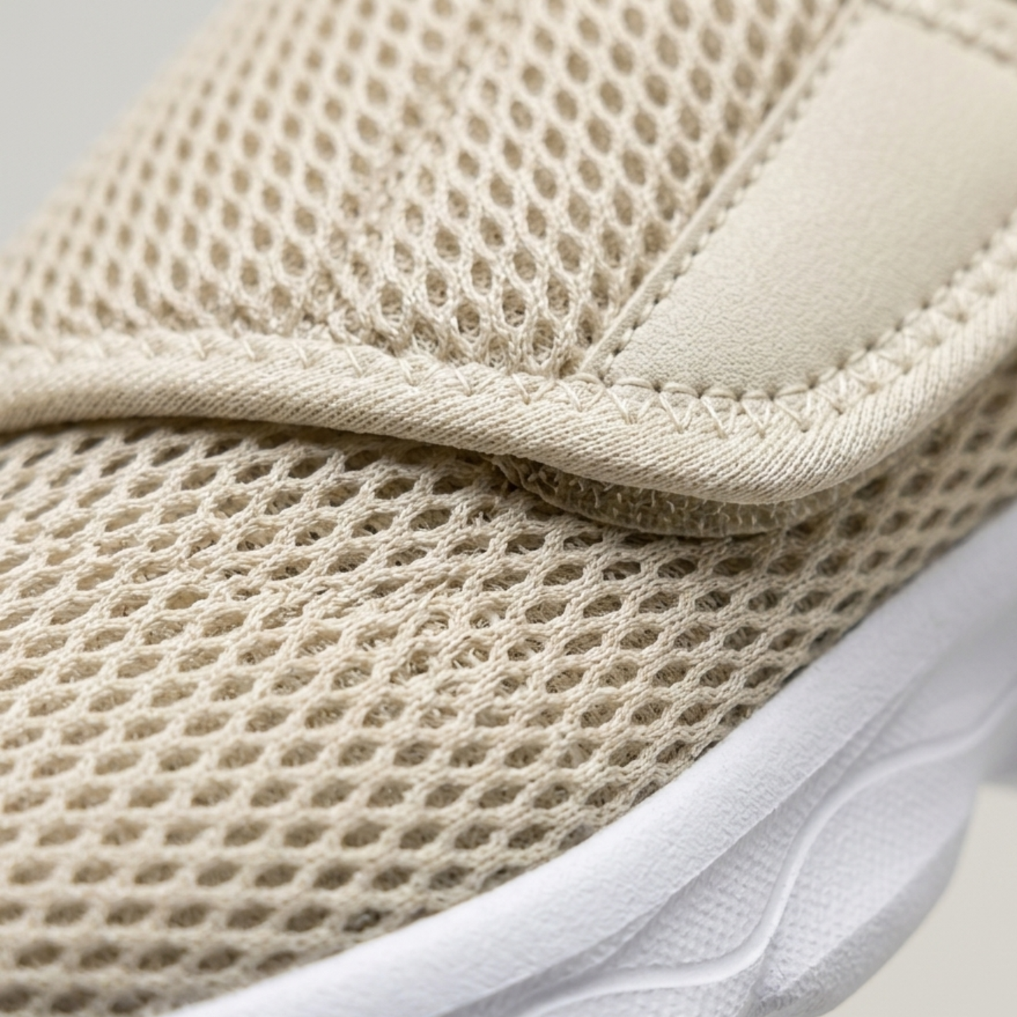 Women’s Mesh Slip-On Sneakers Walking Shoes