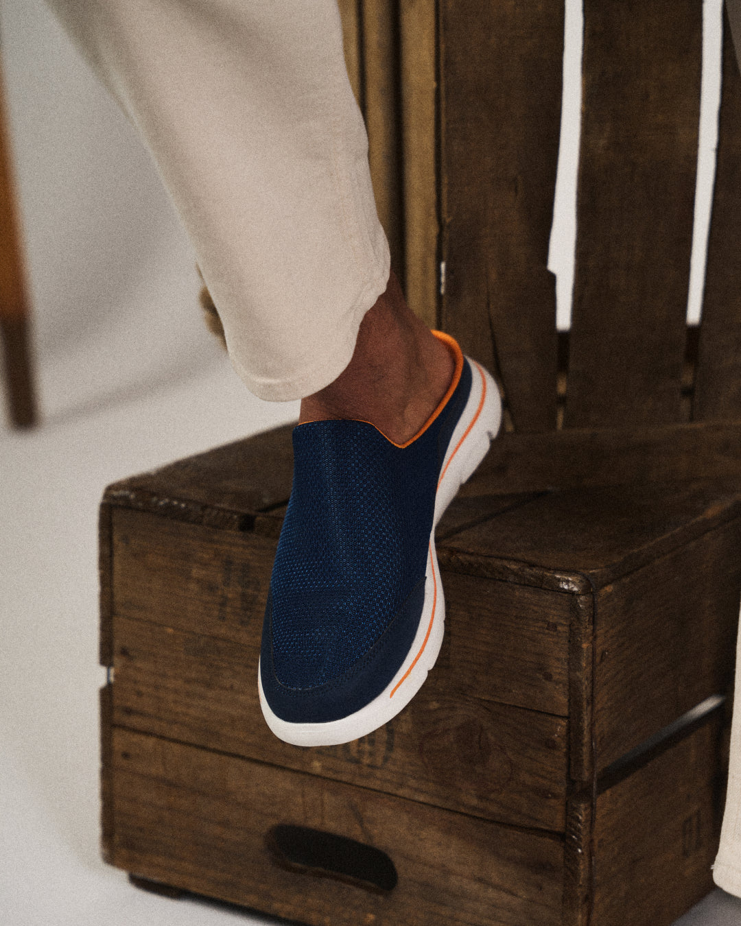 Men's Slip-On Mules Closed Toe Sliders