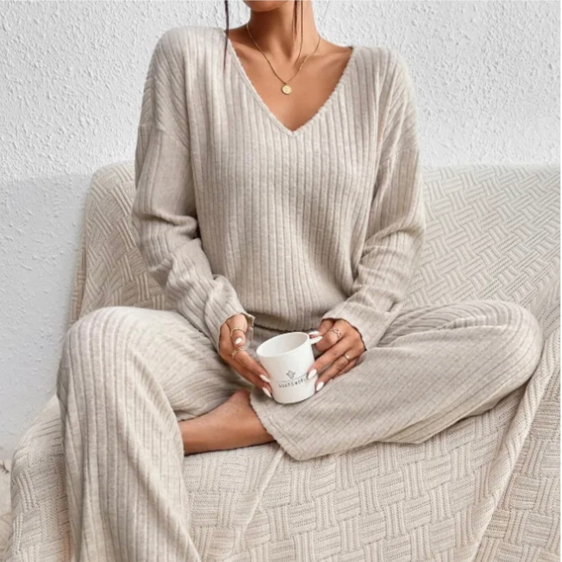 Women's Knitted 2-Piece Set - VibreMode
