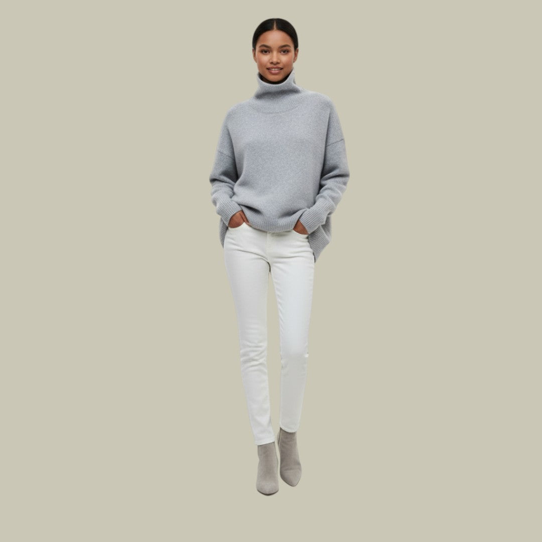 Cozy Women's Large Turtleneck Winter Sweater - VibreMode