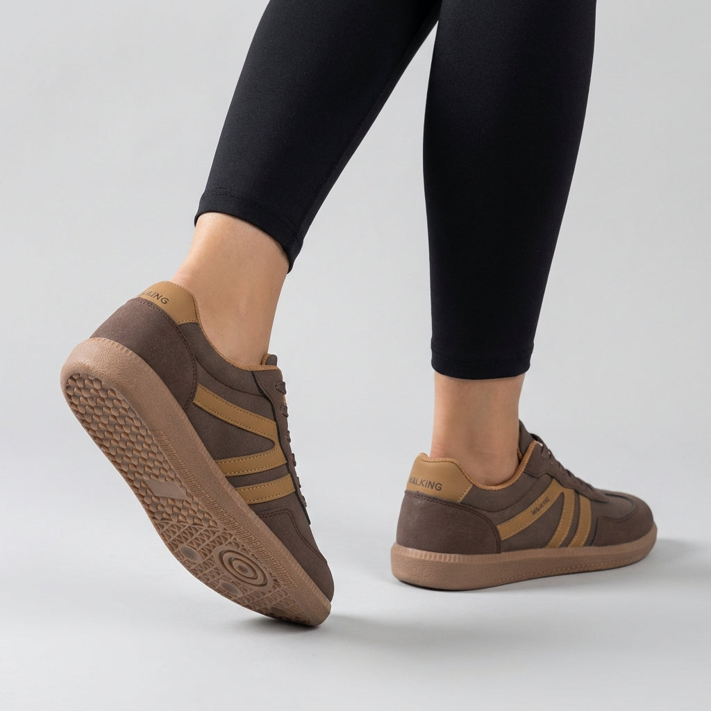 Lace Up Sneakers Textured Sole Contrasting Stripes