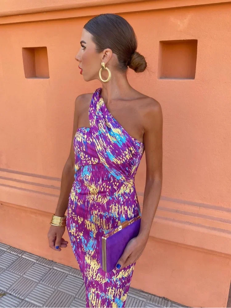 Fashionable Ladies Off Shoulder Printed Dress