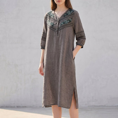 Women's Embroidered Midi Dress Split V-Neck