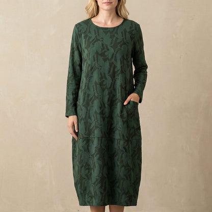 Women's Relaxed Maxi Dress Textured Knit Patch Pockets - VibreMode