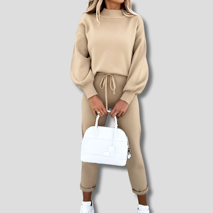 Women's Relaxed Fit Tracksuit Set