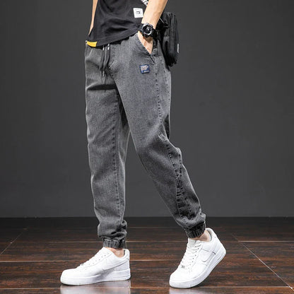 Men's Tapered Jogger Pants Patch Detail