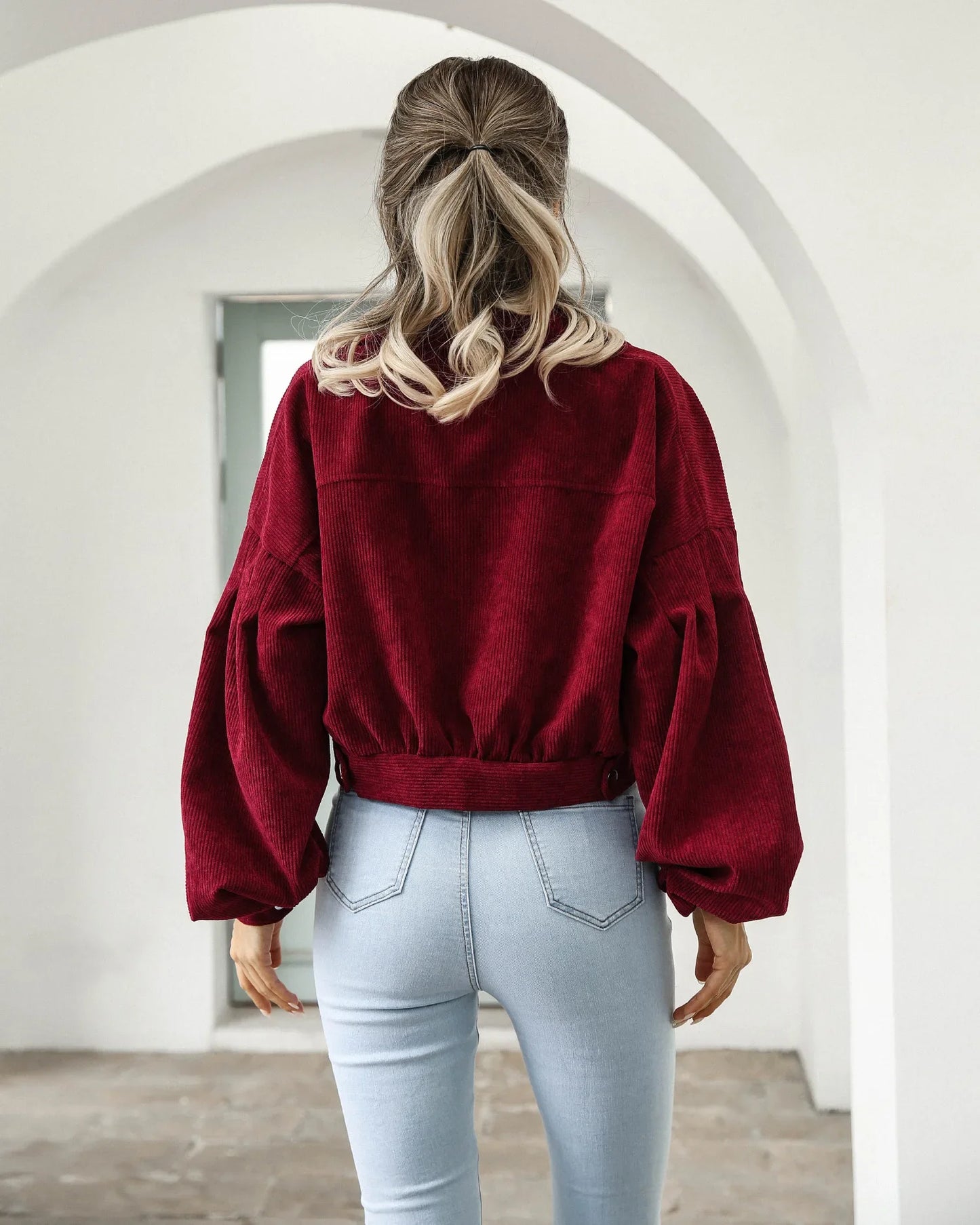 Calvi Women's Corduroy Blend Cropped Jacket