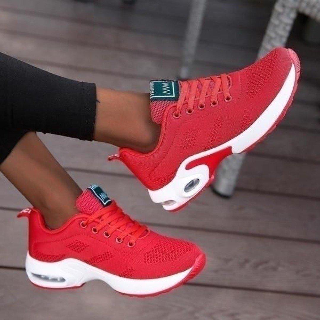 Fashionable Women's Sports Running Sneakers