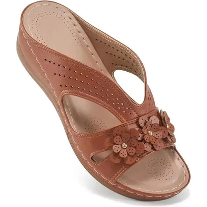 Women's White Wedge Sandals Comfortable Hollow Heel - VibreMode