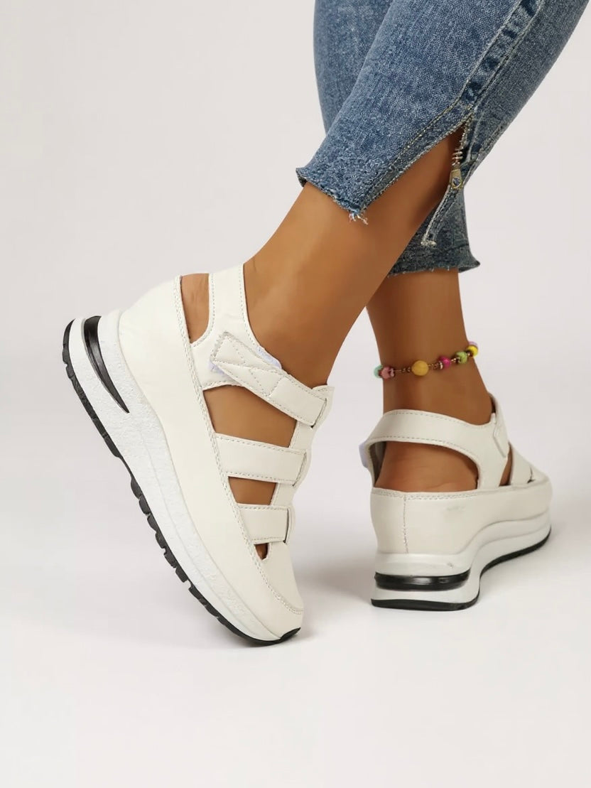 Comfortable Women's Adjustable Strap Sandals for Walking - VibreMode