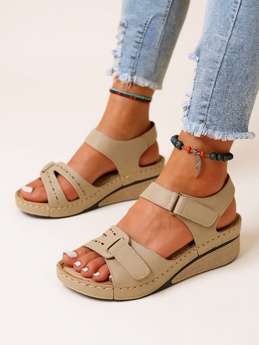 Comfortable Women's Foam Wedge Sandals