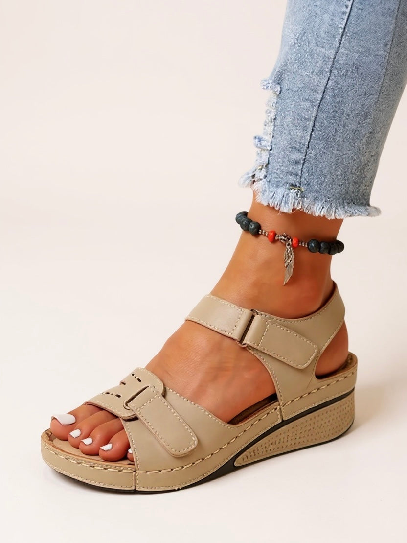 Comfortable Women's Foam Wedge Sandals