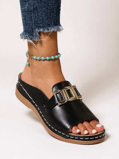 Comfy Women's Buckled Sandal Slides