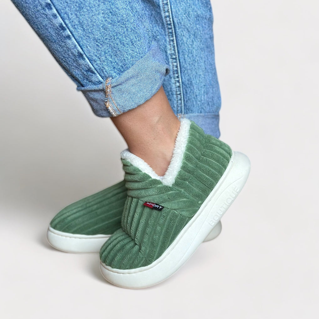 Ergonomic Fur Slippers Ultra Warm - VibreMode